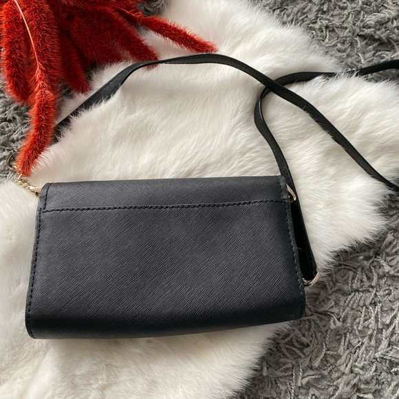 Kate Spade New York Cameron Street Corin Crossbody Bag - Picture 9 of 13